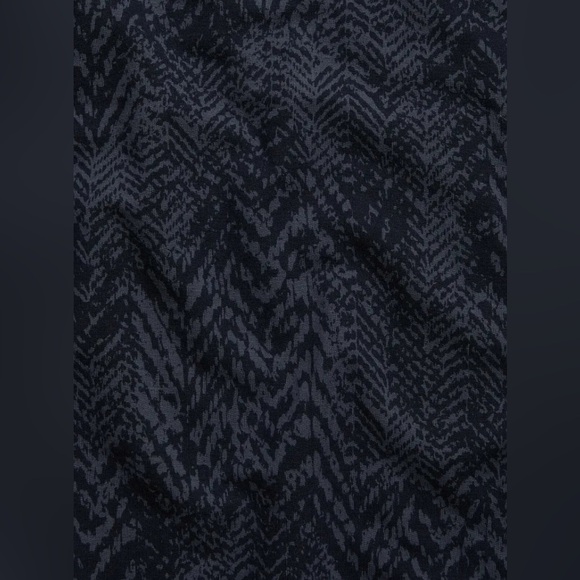 Athleta Studio to Street Sweatshirt grey herringbone print women’s size small - Picture 8 of 10